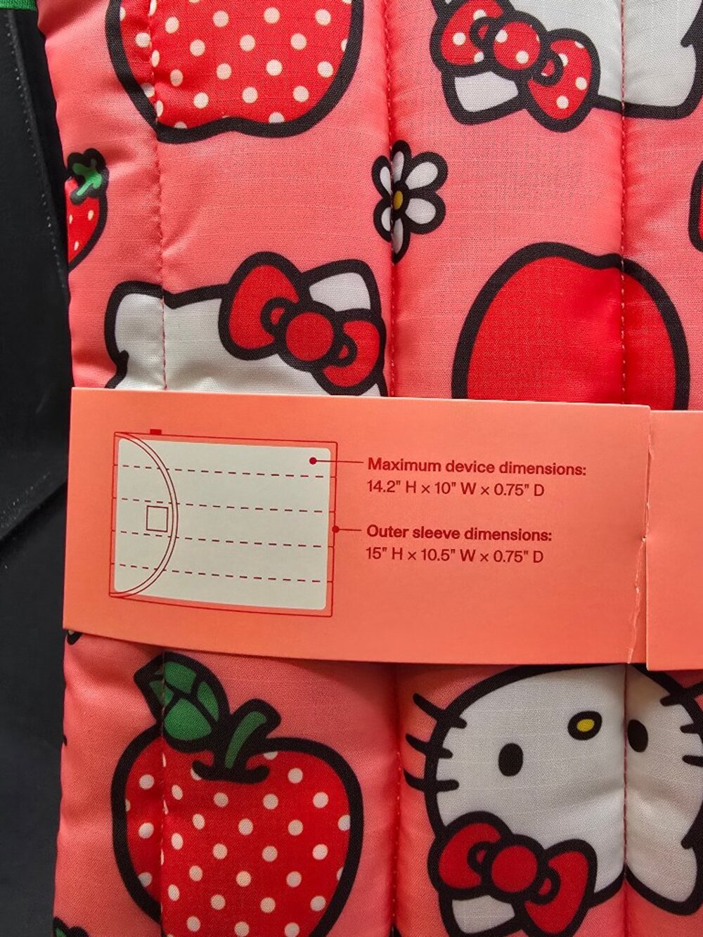 Baggu 16" Puffy Laptop Sleeve in the Hello Kitty Apple print - Picture 4 of 4